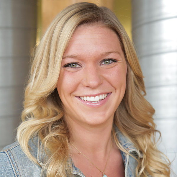 Amanda Roth